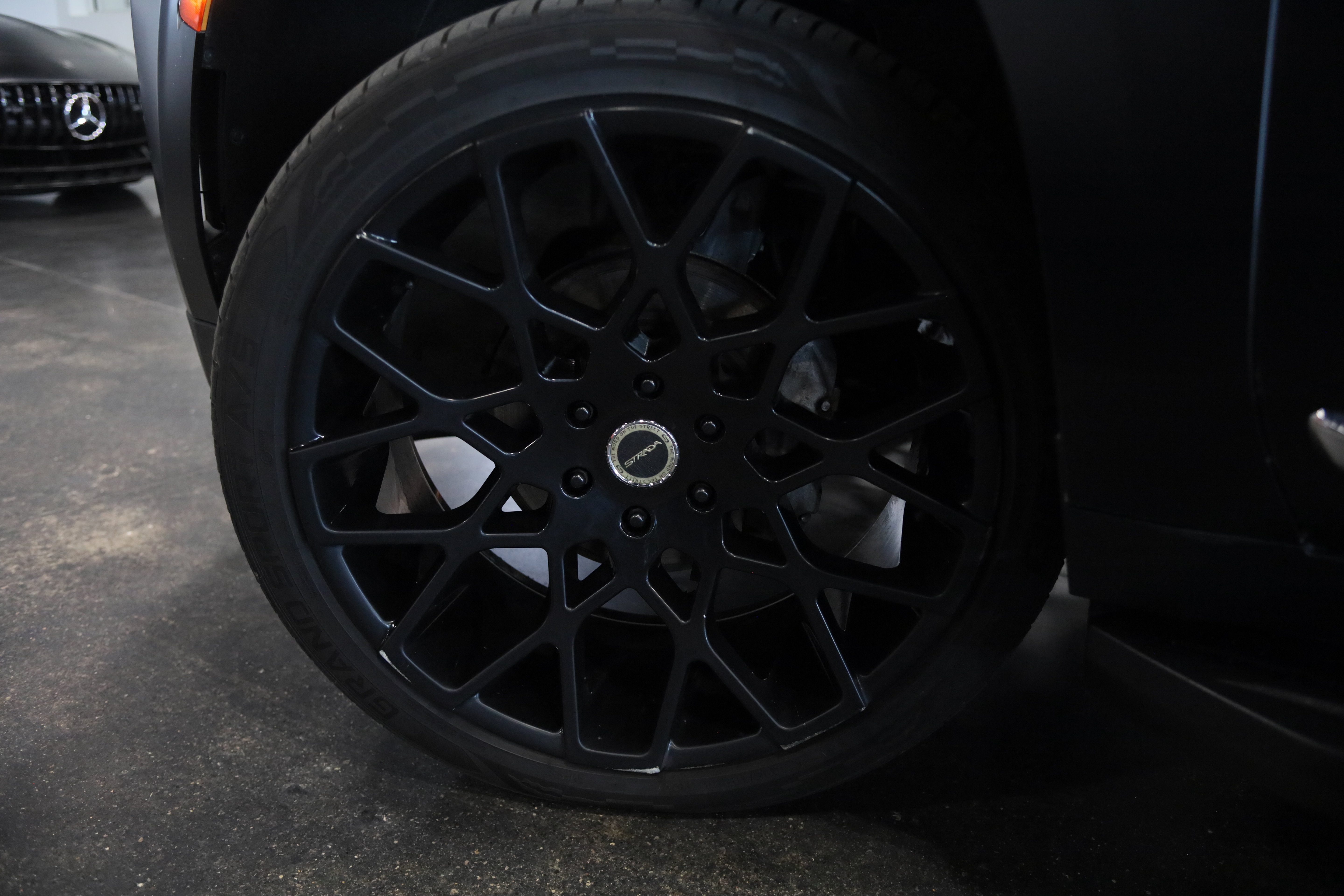 Used 2022 GMC Yukon SLT AWD/4WD image 13
