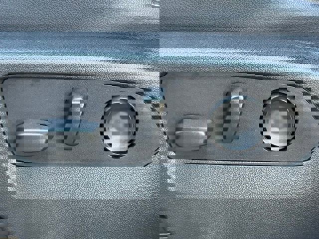 Used 2021 GMC Yukon XL AT4 w/ AT4 Premium Package image 22