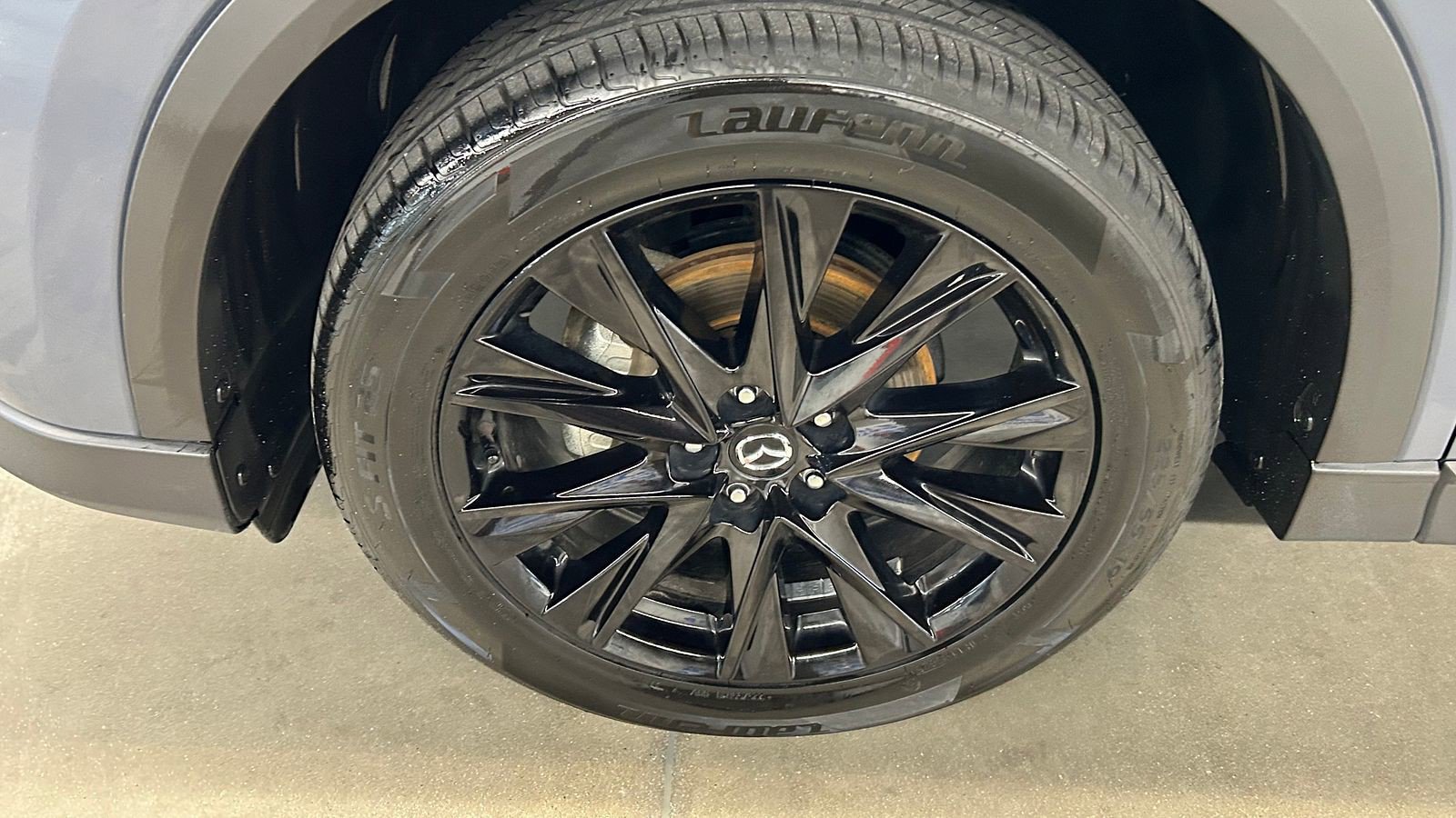 Used 2024 MAZDA CX-5 Carbon Edition image 9