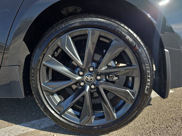 Used 2025 Toyota Corolla SE image 32