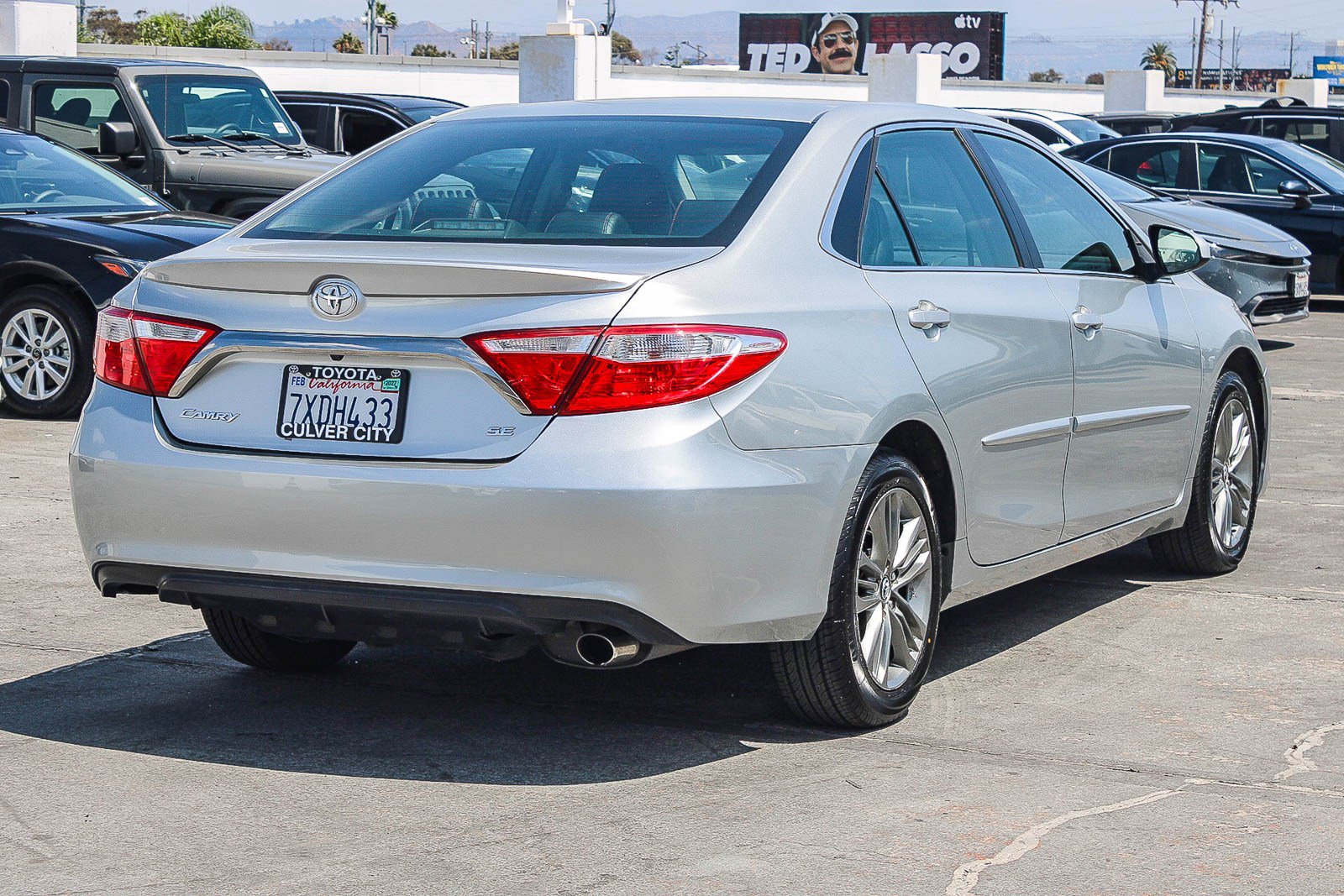 Used 2017 Toyota Camry SE FWD image 9