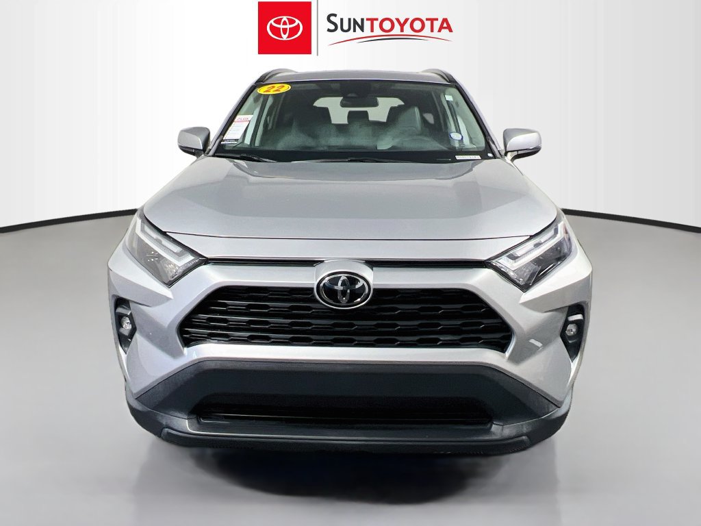 Used 2022 Toyota RAV4 XLE Premium FWD image 8
