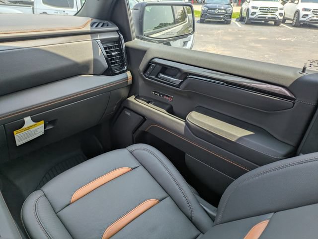 New 2026 GMC Sierra 1500 AT4 w/ AT4 Premium Package AWD/4WD image 19