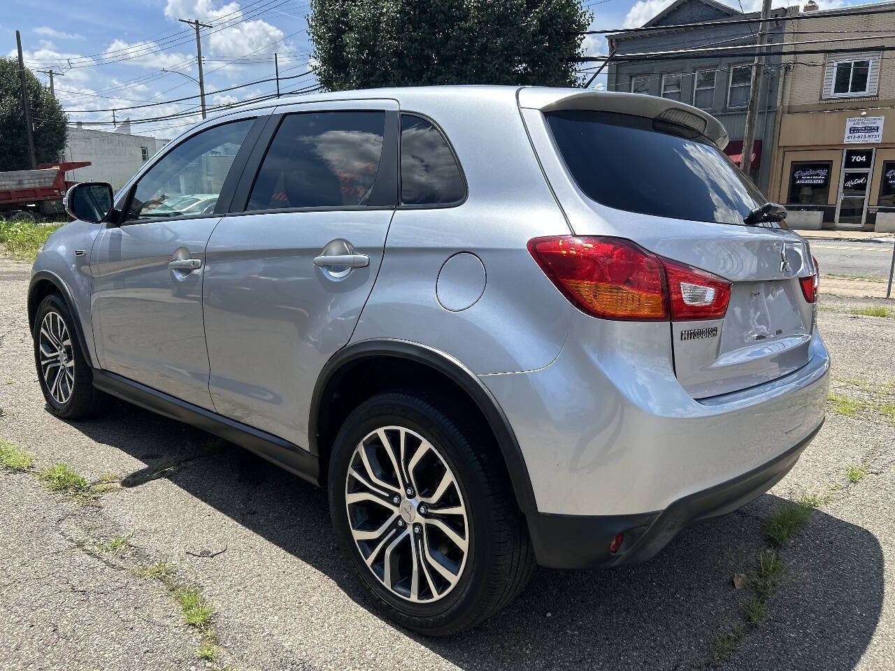 Used 2016 Mitsubishi Outlander Sport SE AWD/4WD image 6