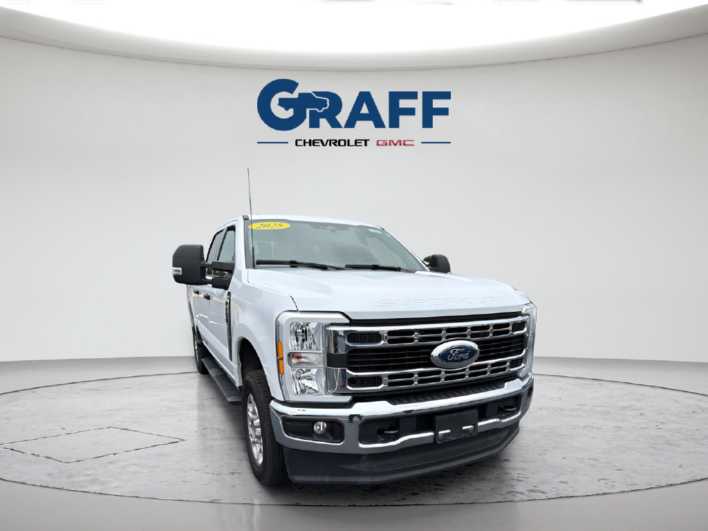 Used 2025 Ford F250 XLT AWD/4WD image 10