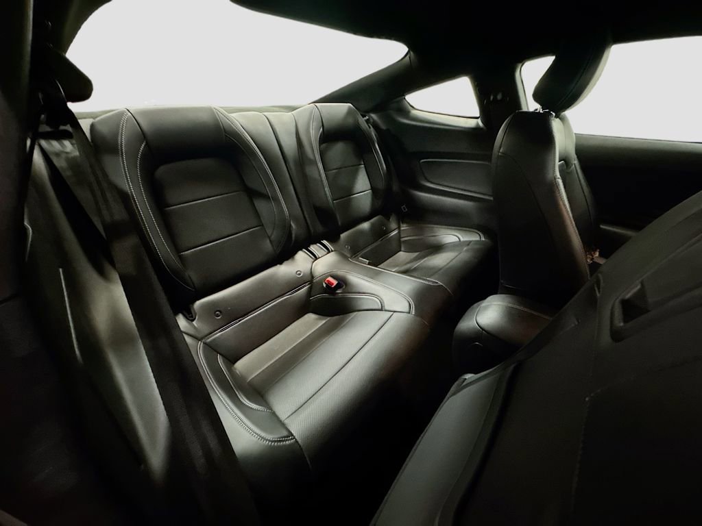 Used 2019 Ford Mustang Premium w/ Ecoboost Performance Package image 30