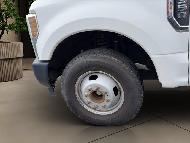 Used 2018 Ford F350 XL w/ Power Equipment Group RWD image 10