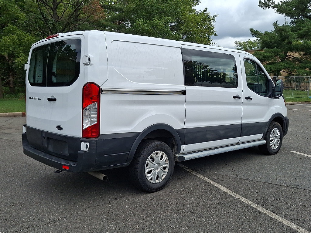 Certified 2025 Ford Transit 250 Low Roof w/ Exterior Upgrade Package RWD image 9