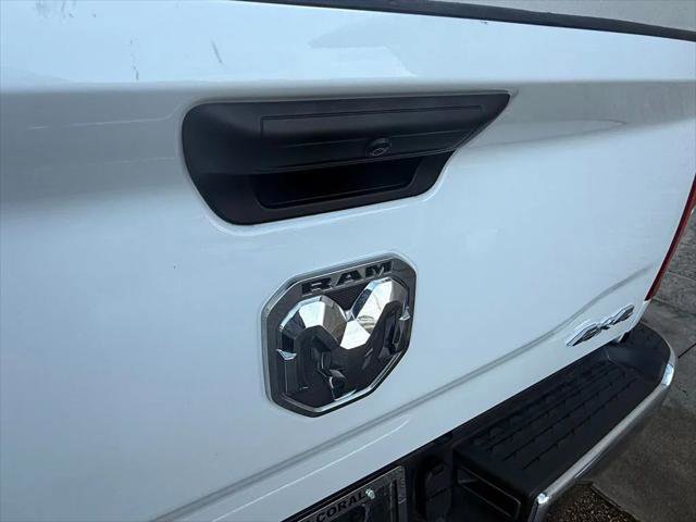 Certified 2024 RAM 3500 Big Horn AWD/4WD image 40