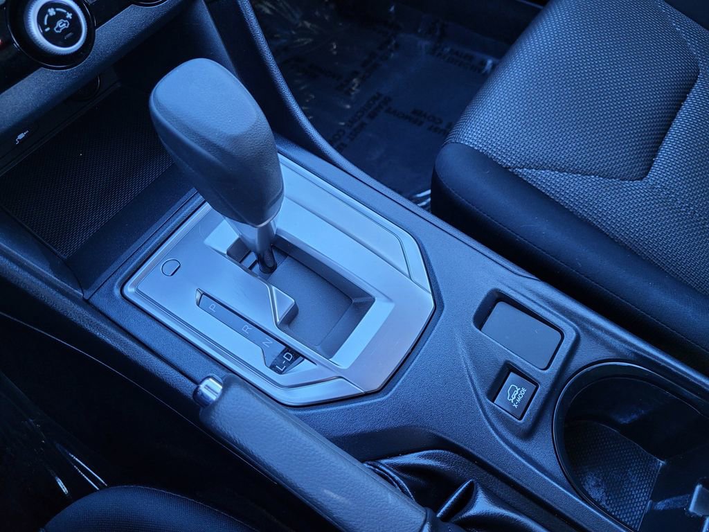 Used 2021 Subaru Crosstrek 2.0i image 11