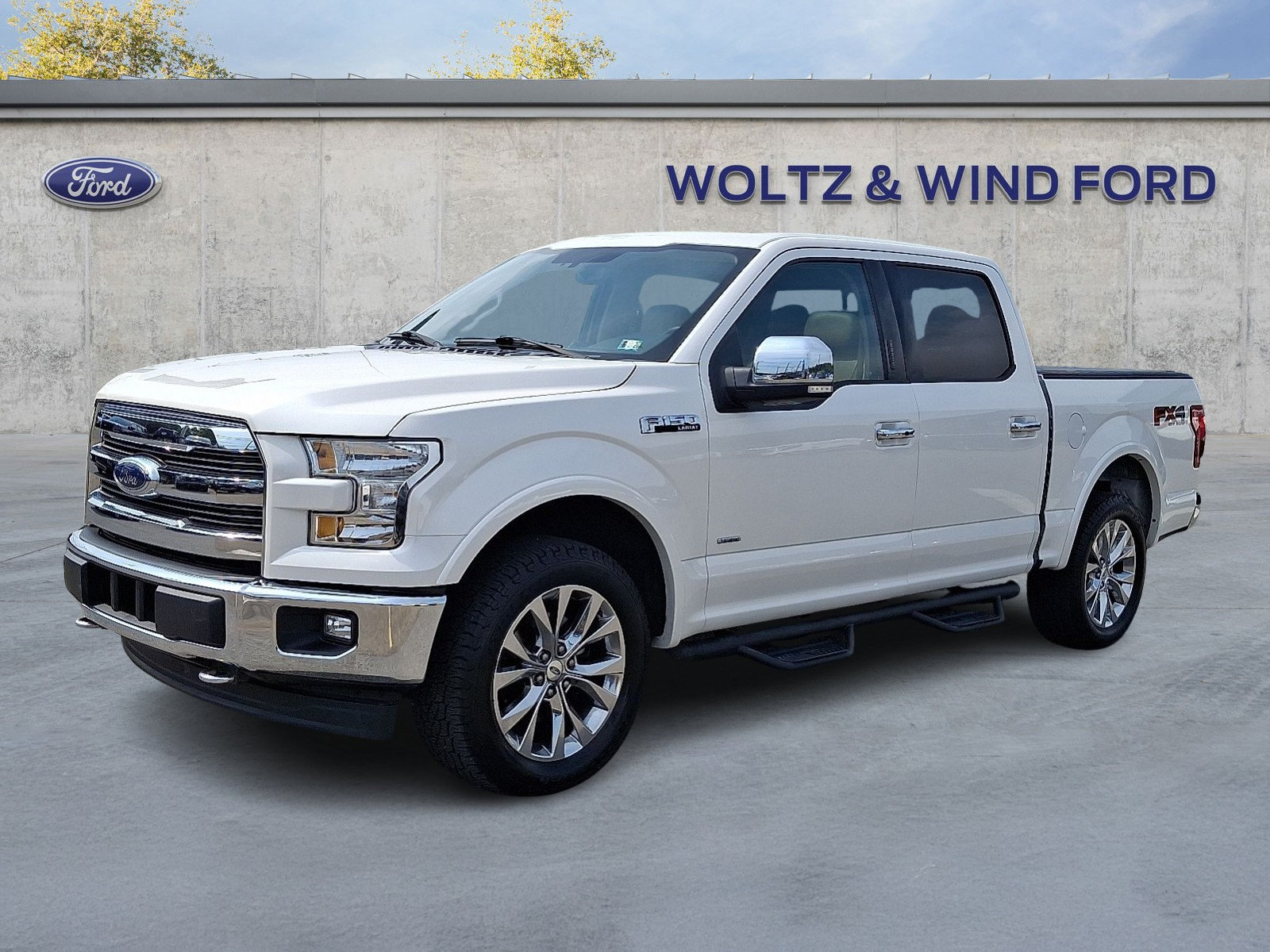 Used 2017 Ford F150 Lariat AWD/4WD image 3