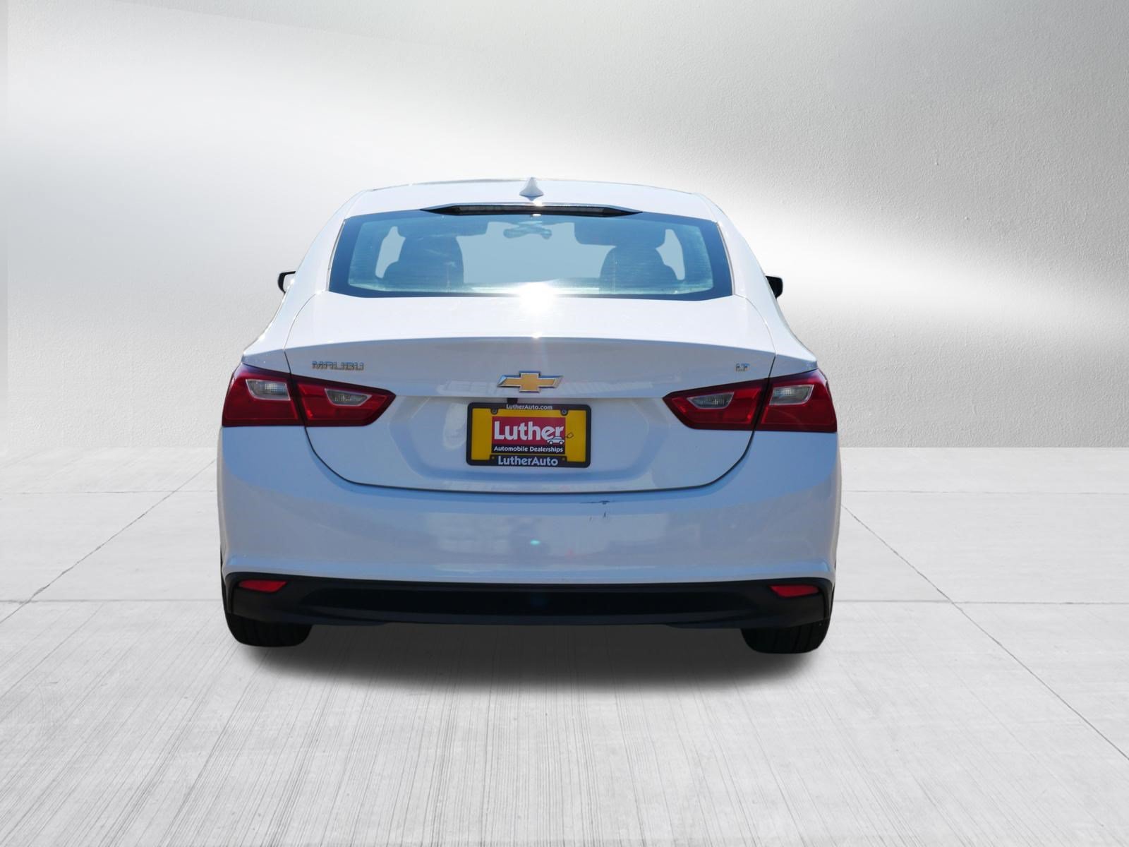 Used 2018 Chevrolet Malibu LT FWD image 6