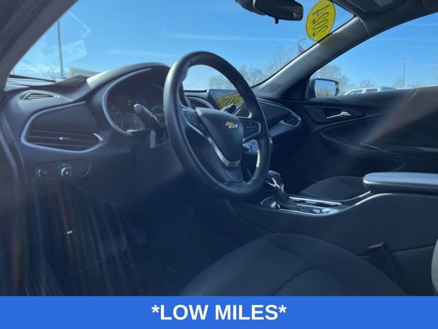 Used 2024 Chevrolet Malibu LT w/ Midnight Edition image 11