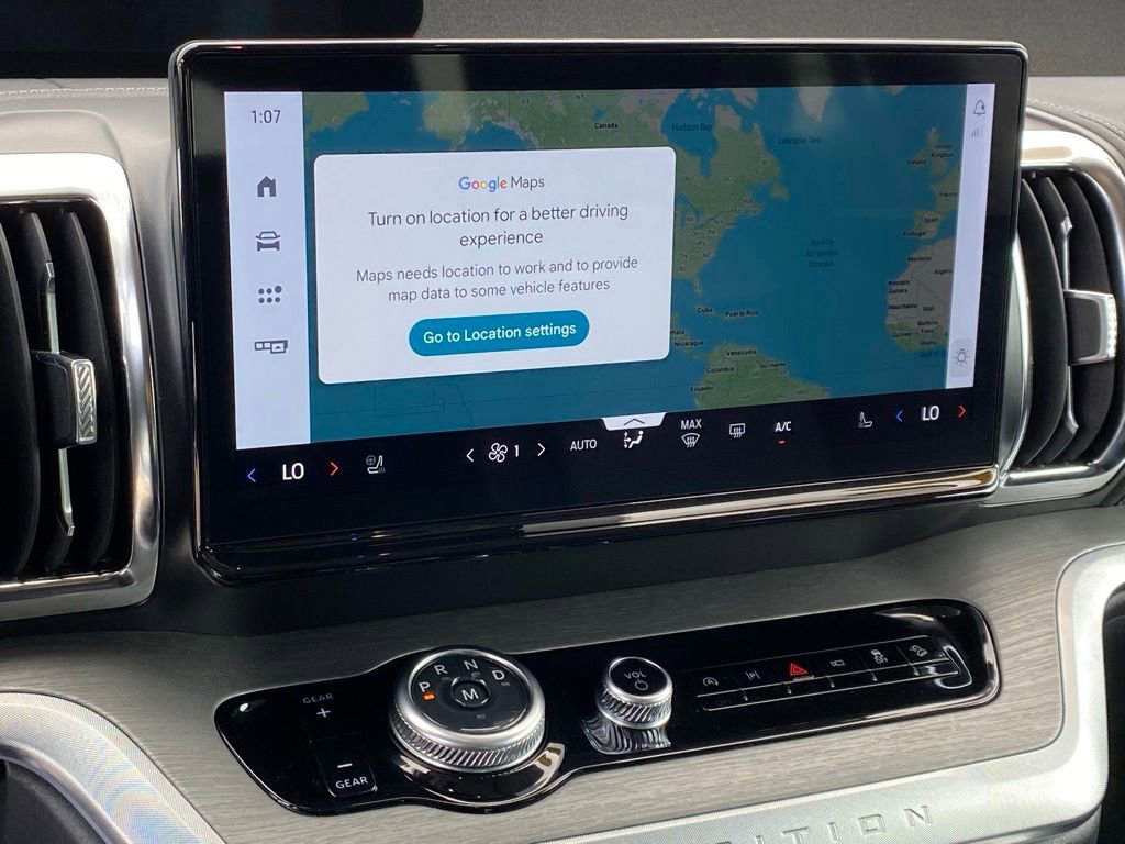 Used 2025 Ford Expedition Platinum AWD/4WD image 18