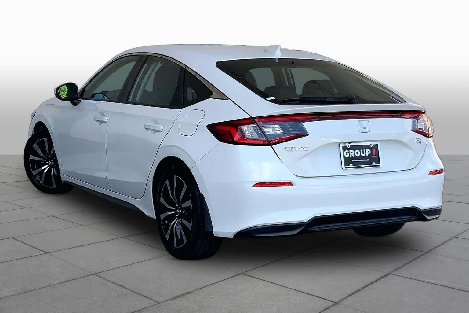 Used 2024 Honda Civic EX-L image 12