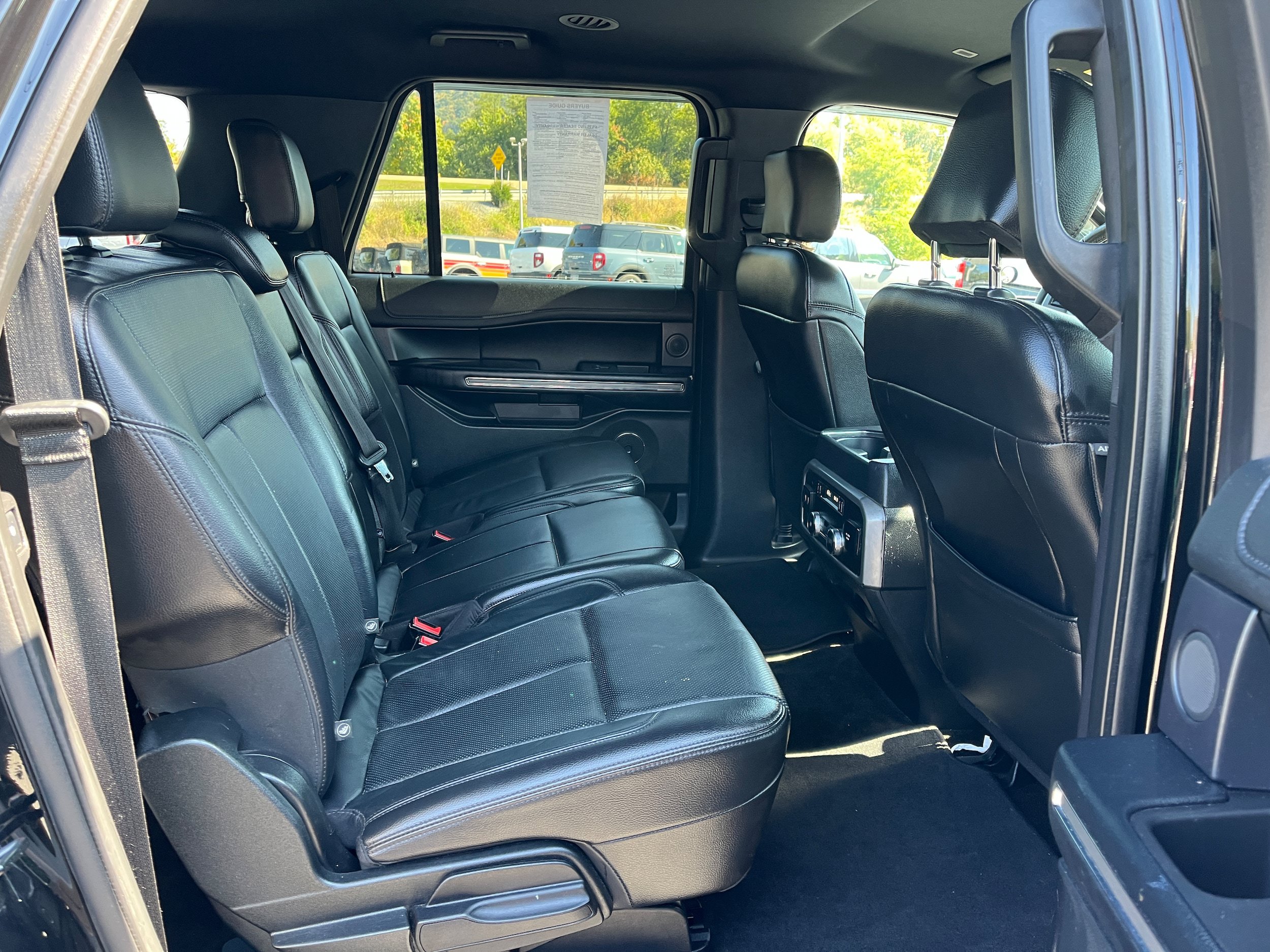 Certified 2018 Ford Expedition Max XLT w/ Equipment Group 202A AWD/4WD image 6