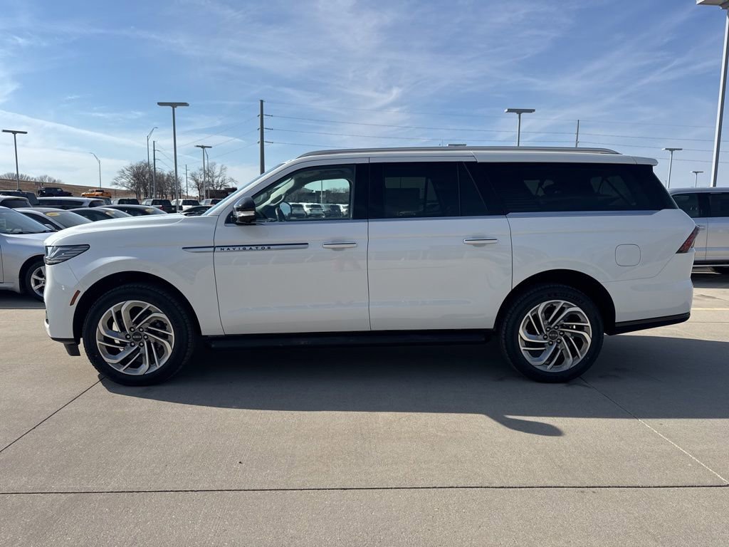 New 2026 Lincoln Navigator L Premier image 25