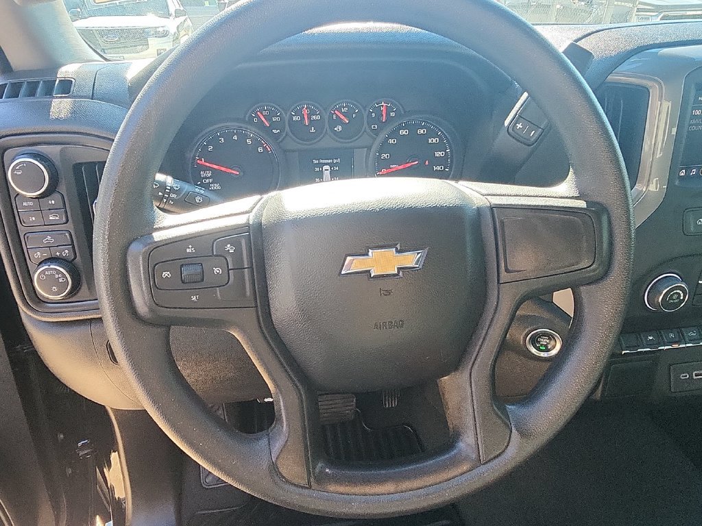 Used 2022 Chevrolet Silverado 1500 Custom AWD/4WD image 18