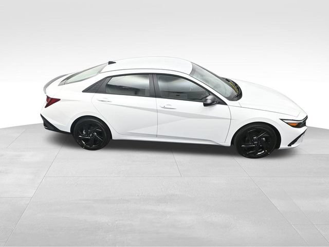Certified 2026 Hyundai Elantra Sport FWD image 29