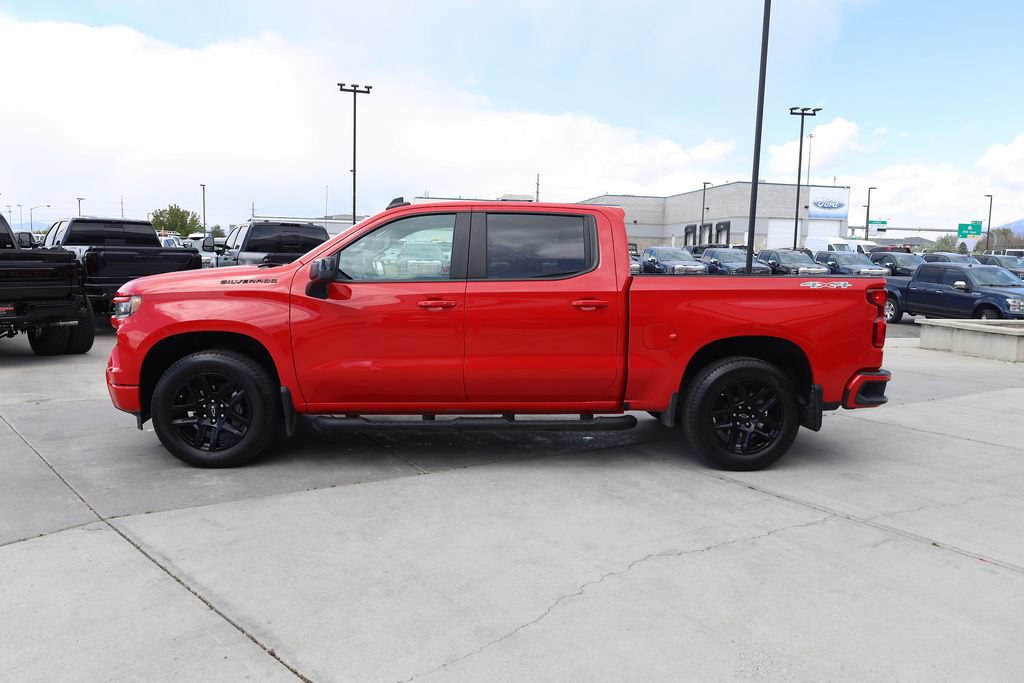 Used 2023 Chevrolet Silverado 1500 RST w/ Rally Edition AWD/4WD image 3