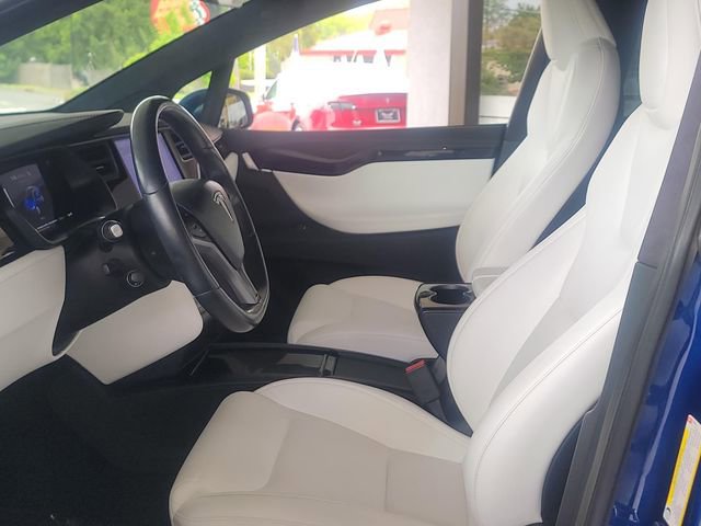 Used 2020 Tesla Model X Long Range AWD/4WD image 9