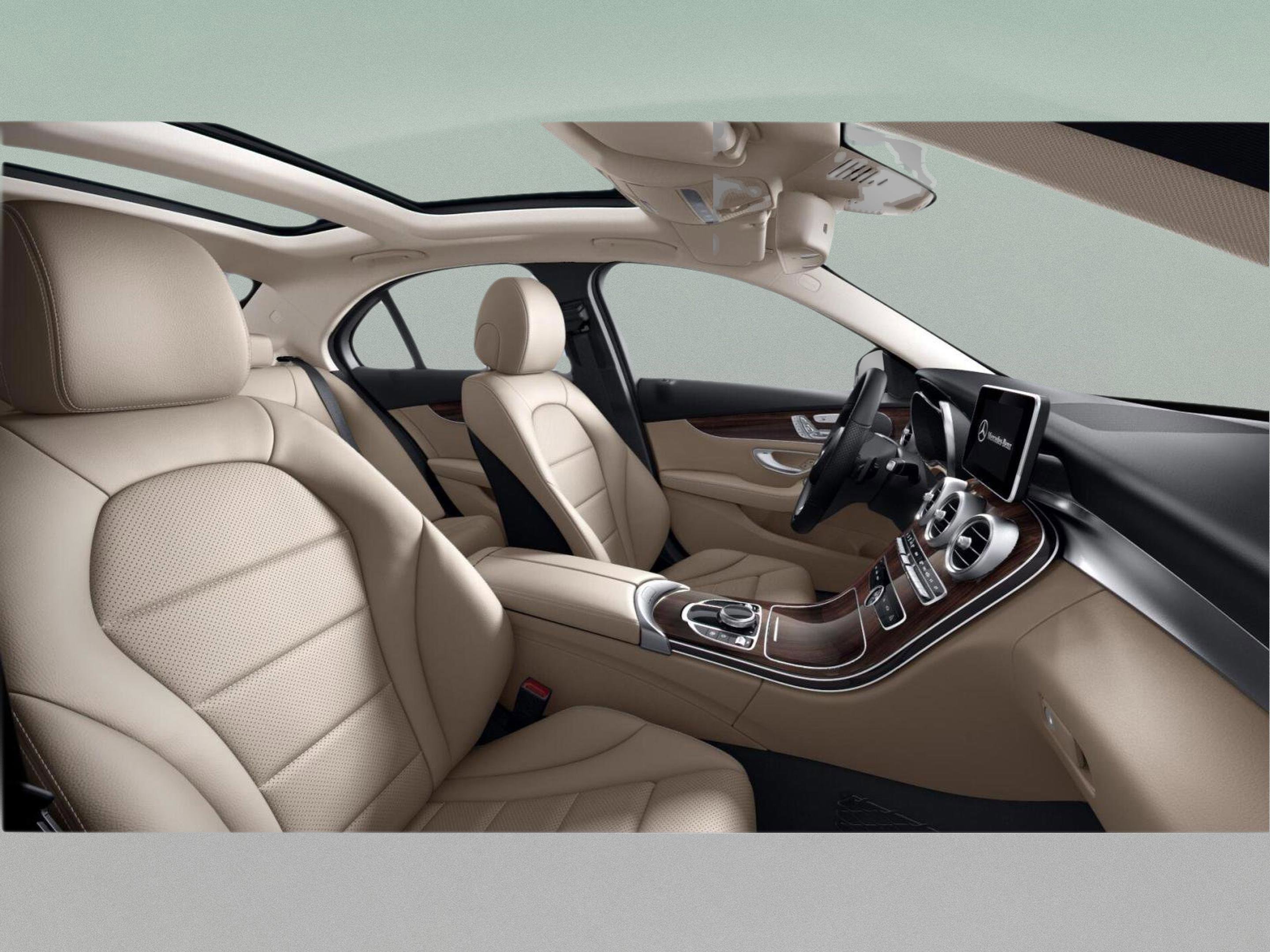 Certified 2018 Mercedes-Benz C 300 Sedan image 41