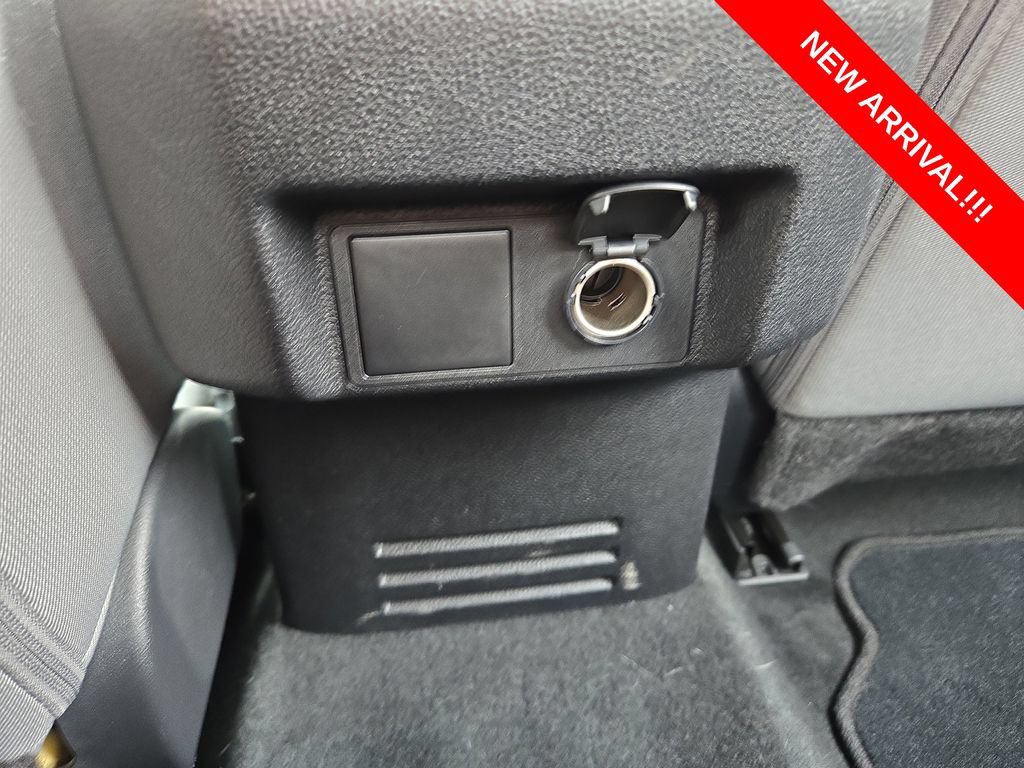 Used 2025 Toyota Tacoma TRD Sport AWD/4WD image 11