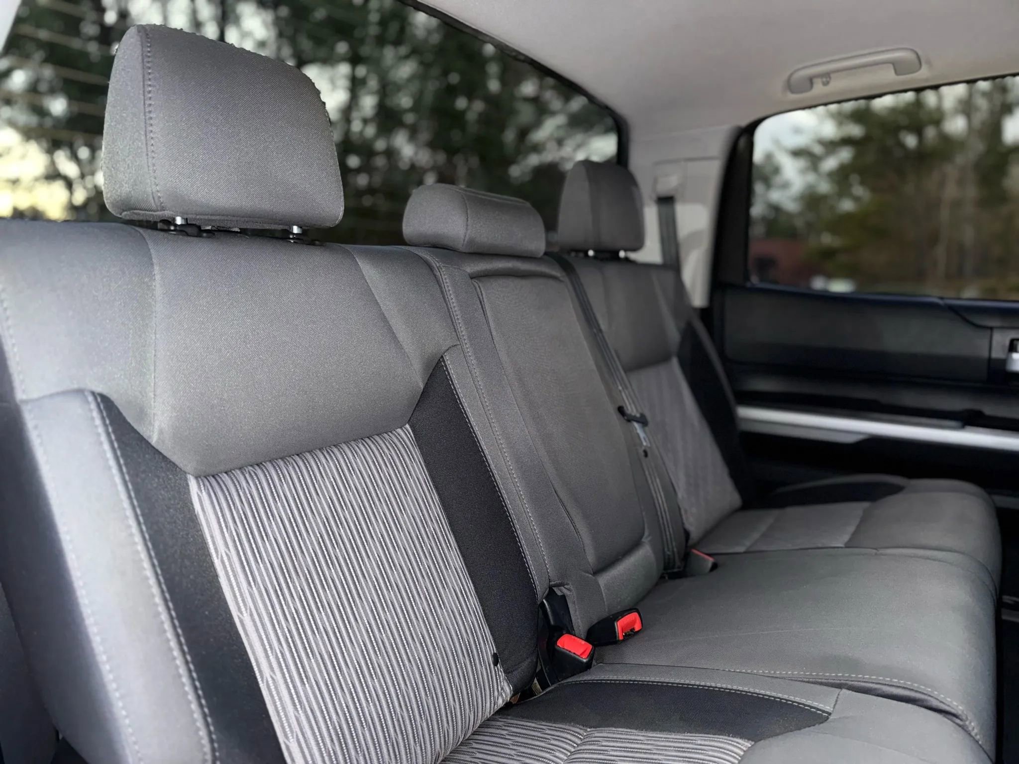 Used 2015 Toyota Tundra SR5 image 24