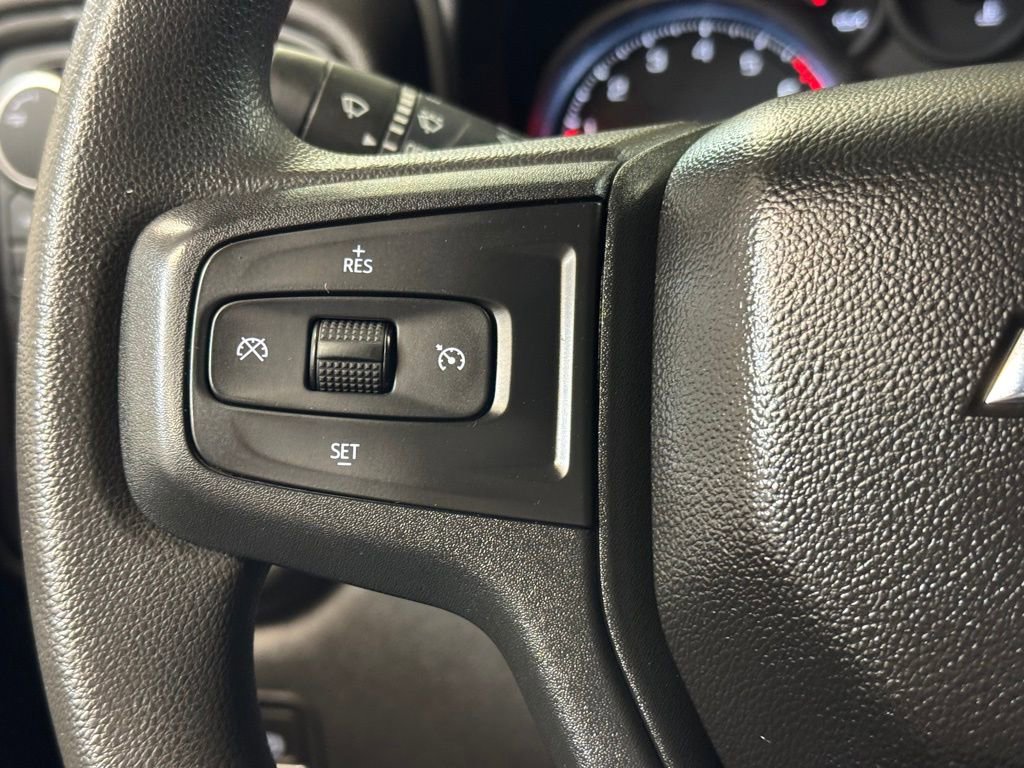 Used 2022 Chevrolet Silverado 1500 Custom image 33