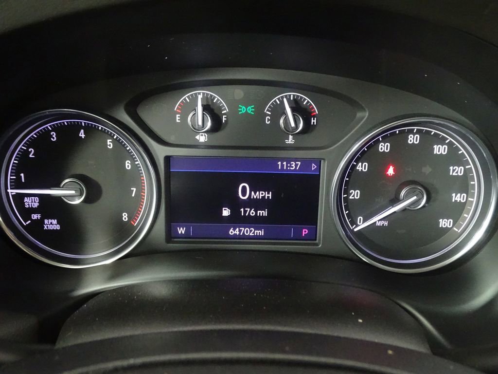 Used 2020 Buick Enclave Essence w/ LPO, Luxury Package image 27