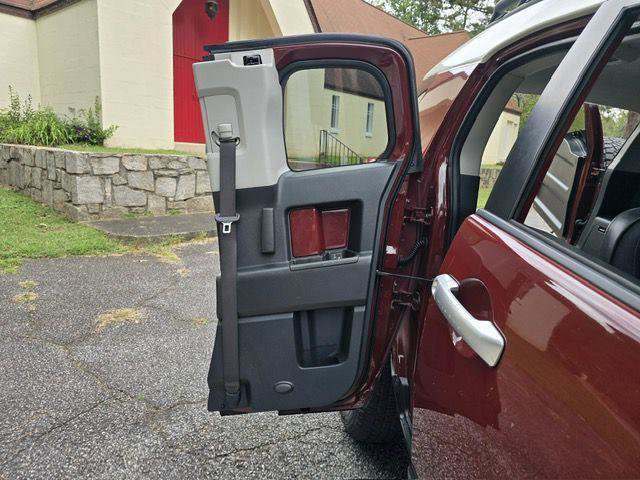 Used 2008 Toyota FJ Cruiser 4WD image 22