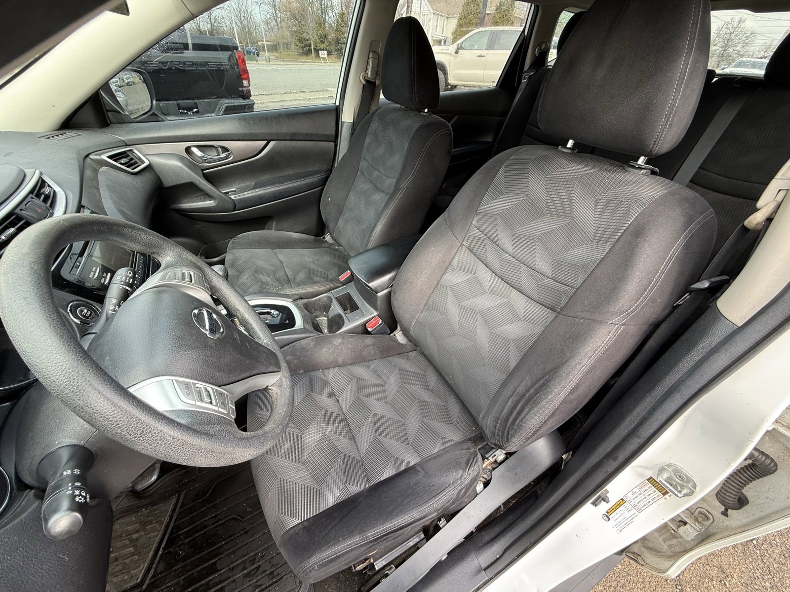 Used 2014 Nissan Rogue SV image 13