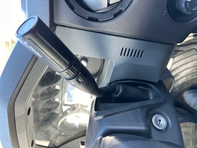 Used 2012 Ford F550 XL w/ Payload Upgrade Pkg image 14