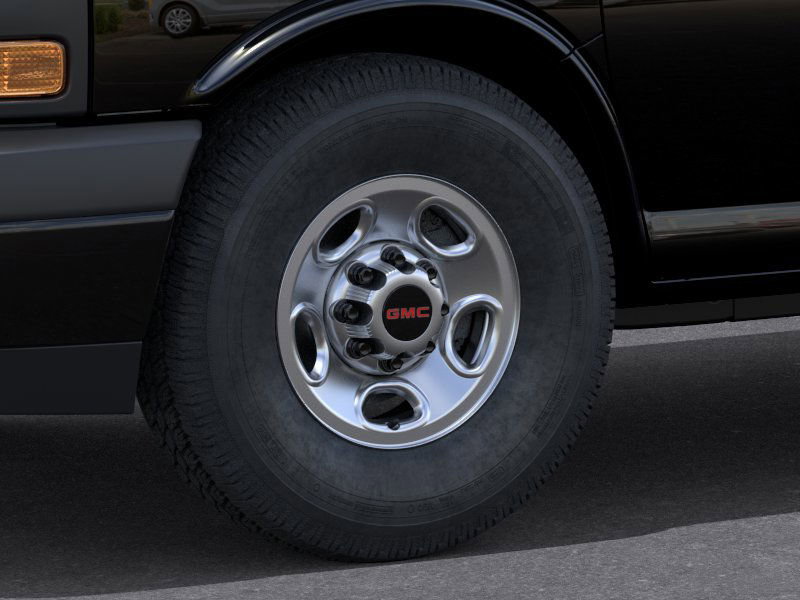 New 2025 GMC Savana 2500 w/ Driver Convenience Package image 29