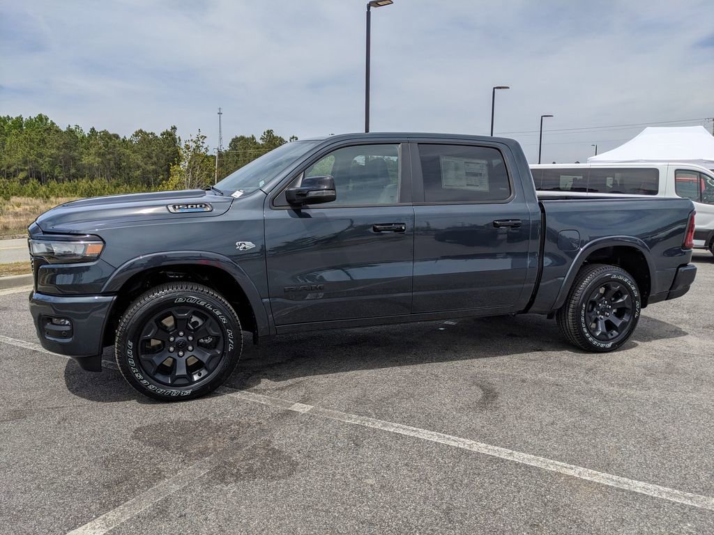 Used 2026 RAM 1500 4x4 Crew Cab image 5