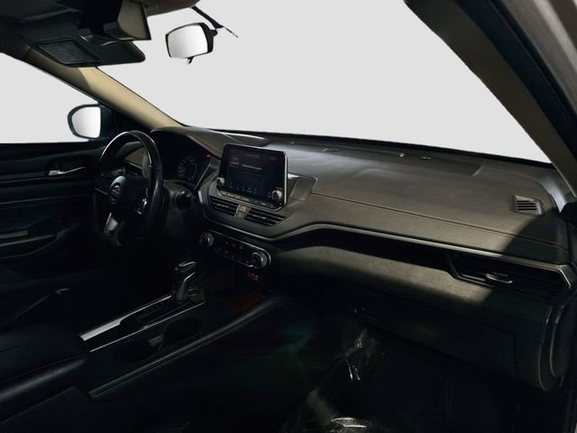 Used 2019 Nissan Altima 2.5 SR FWD image 26