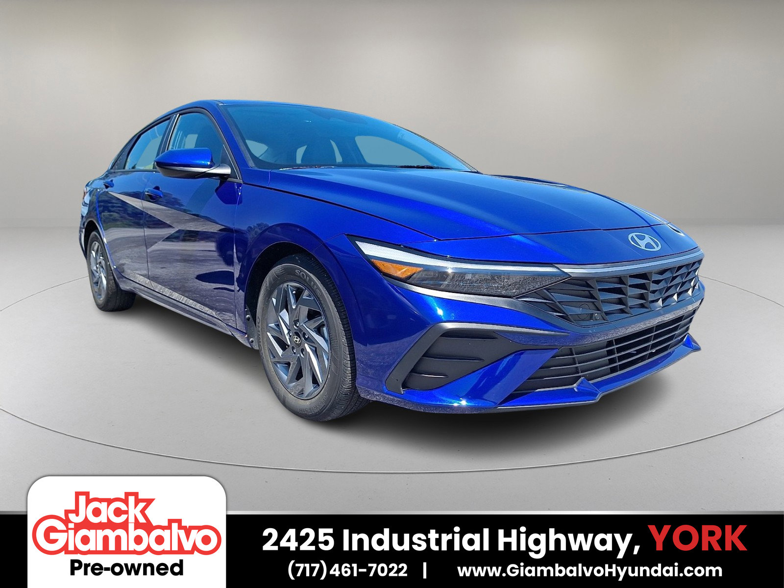Used 2024 Hyundai Elantra SEL FWD image 1