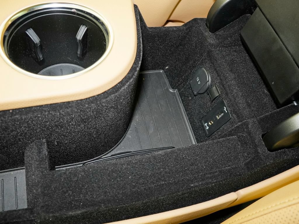 Certified 2020 Porsche Panamera 4S AWD/4WD image 34
