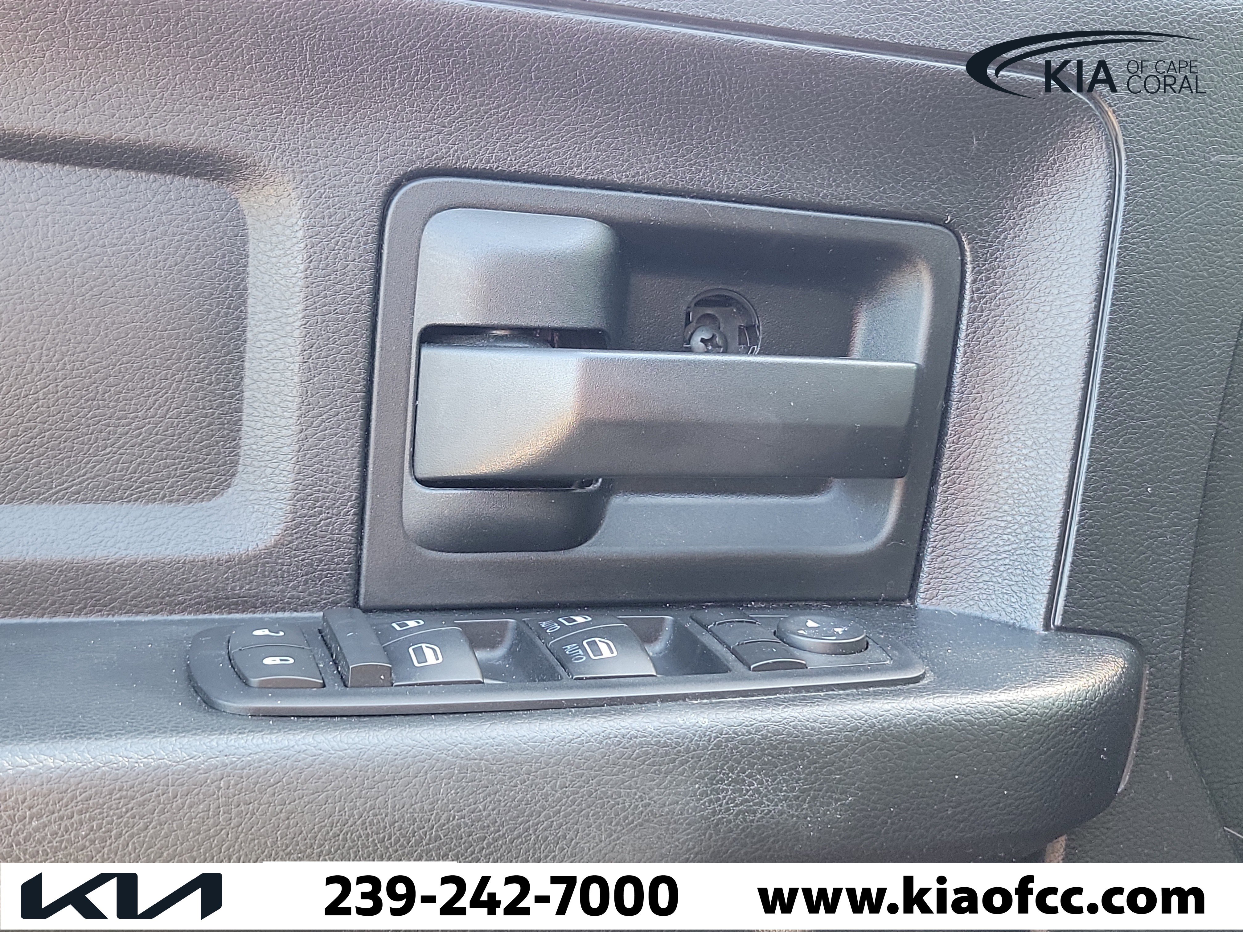 Used 2019 RAM 1500 Express AWD/4WD image 21