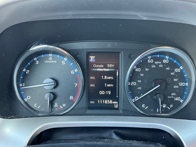 Used 2018 Toyota RAV4 Limited image 13