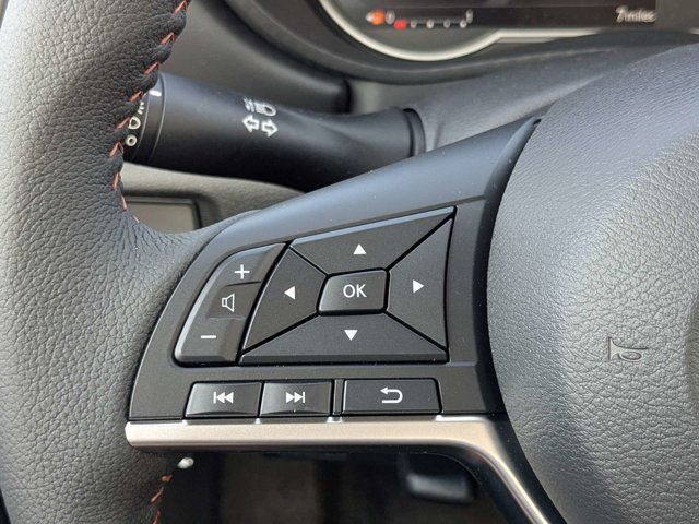 New 2025 Nissan Versa SR w/ Trunk Package image 22