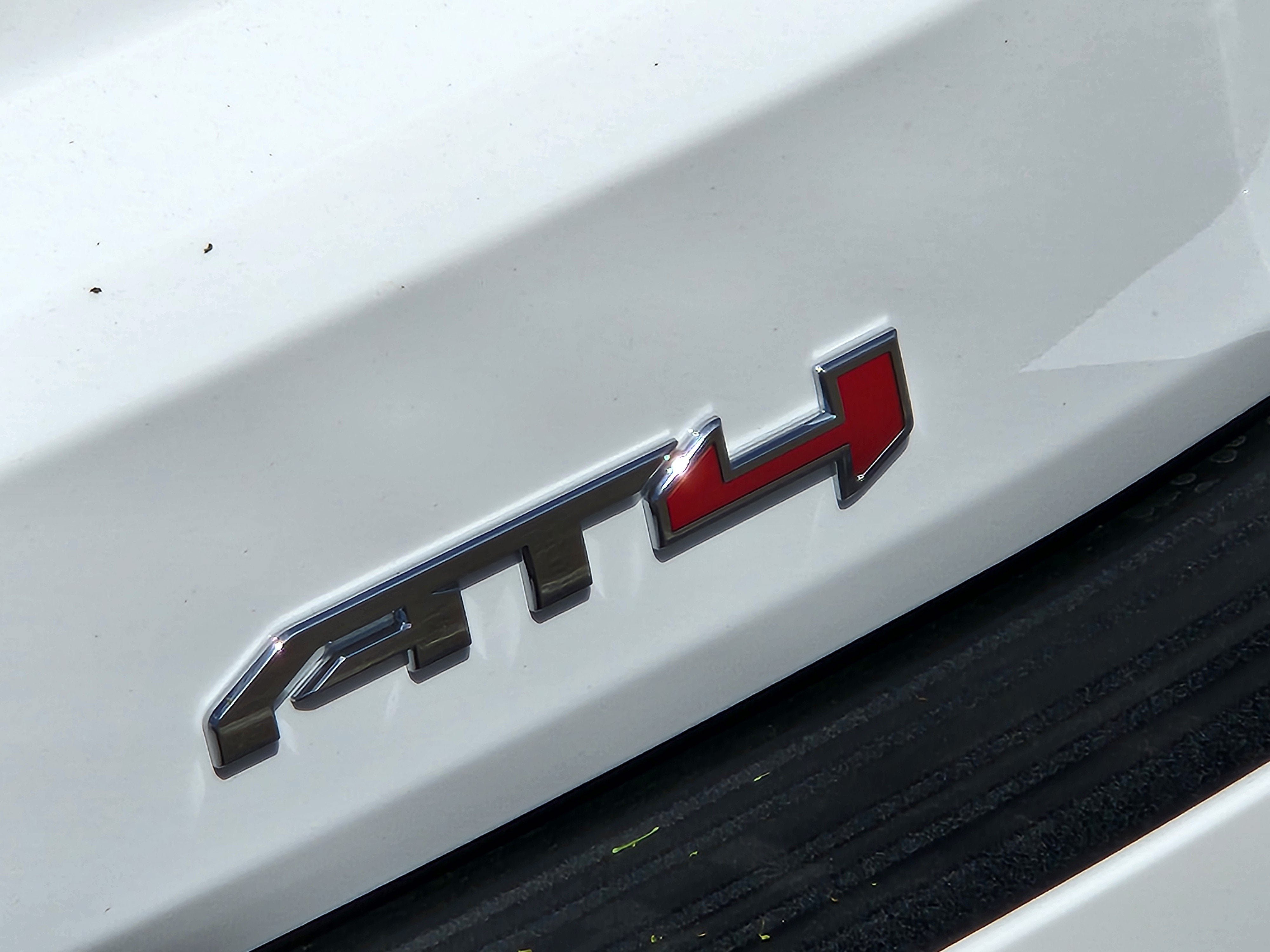 New 2027 GMC Yukon AT4 Ultimate AWD/4WD image 8