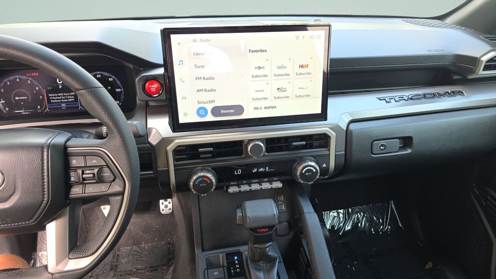 Used 2025 Toyota Tacoma TRD Sport image 22