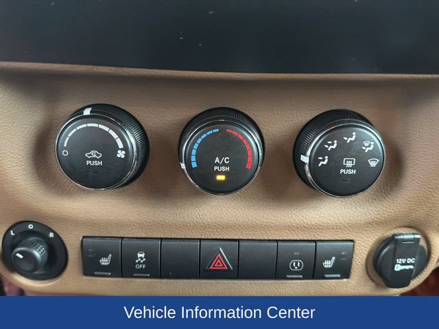 Used 2013 Jeep Wrangler Unlimited Sahara w/ Connectivity Group AWD/4WD image 15