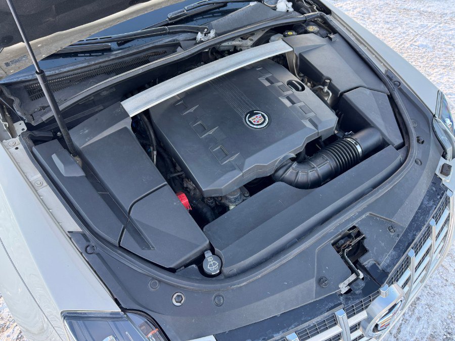 Used 2013 Cadillac CTS Luxury image 25