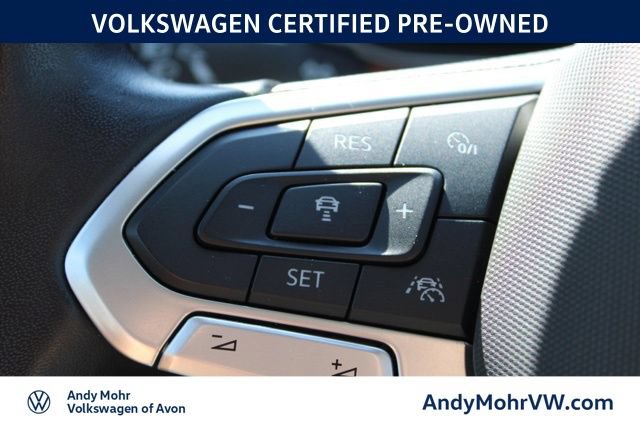 Used 2025 Volkswagen Jetta SE FWD image 29