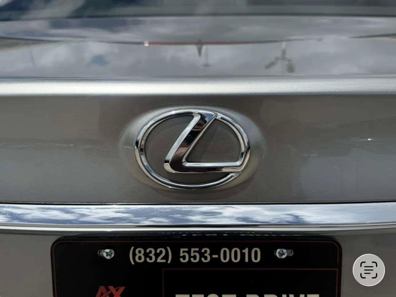 Used 2016 Lexus LS 460 w/ Comfort Package RWD image 16