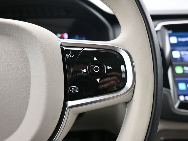 Used 2023 Volvo XC90 T8 Plus image 25
