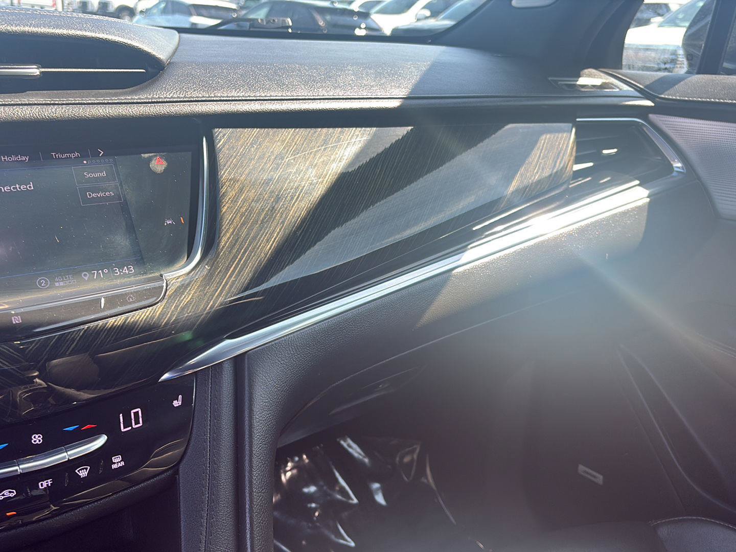Used 2020 Cadillac XT6 Premium Luxury AWD/4WD image 28