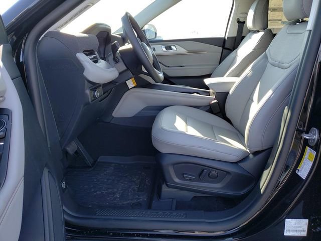 New 2026 Ford Explorer Active image 17